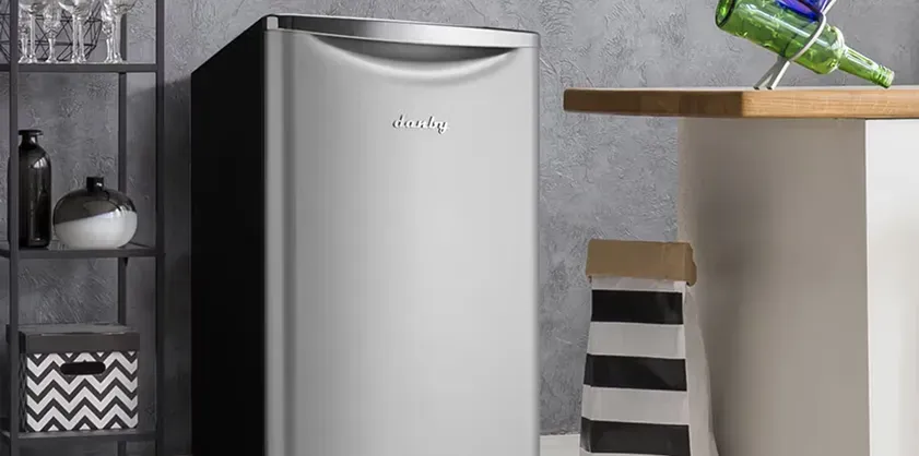 danby-retro-compact-refrigerator